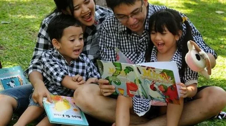 Waktu Berkualitas Lebih Penting daripada Liburan Mewah bagi Anak