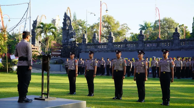 Personel Polres Gianyar Naik Pangkat, Jadikan Amanah Tingkatkan Profesionalisme