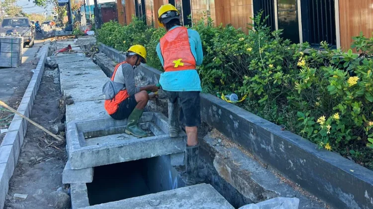 Pemkab Jembrana Tegaskan Proyek Penataan Kota dan Pedestrian Patuhi Standar K3