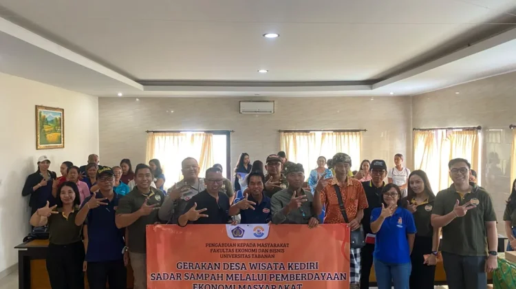 Untab Edukasi Pengelolaan Sampah Berbasis Ekonomi Sirkular di Desa Kediri