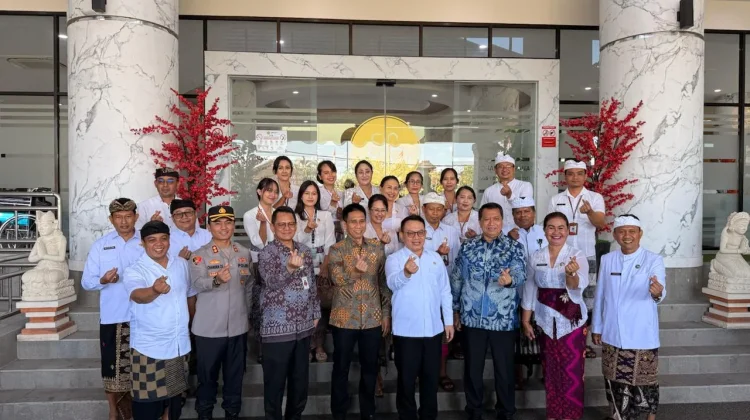 Wamen PANRB bersama KSP, Ombudsman RI, dan Wamendagri Tinjau MPP di Gianyar