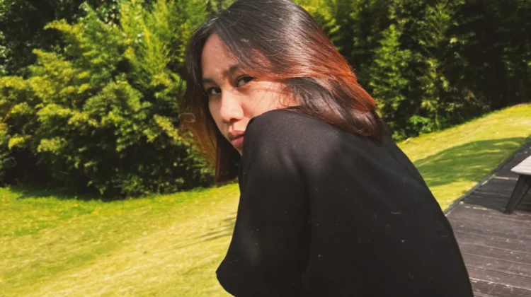 Ang Rilis Karya Terbarunya "Only You" Feat Enk