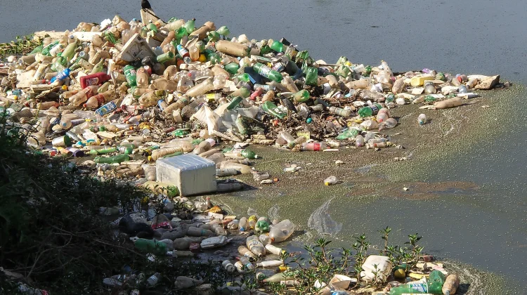 Masyarakat Diminta Tak Buang Sampah ke Subak Demi Cegah Luapan Air