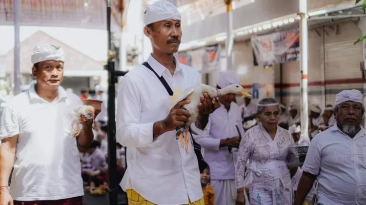 Yadnya Tak Diukur dari Besarnya Upakara, tetapi Ketulusan Hati