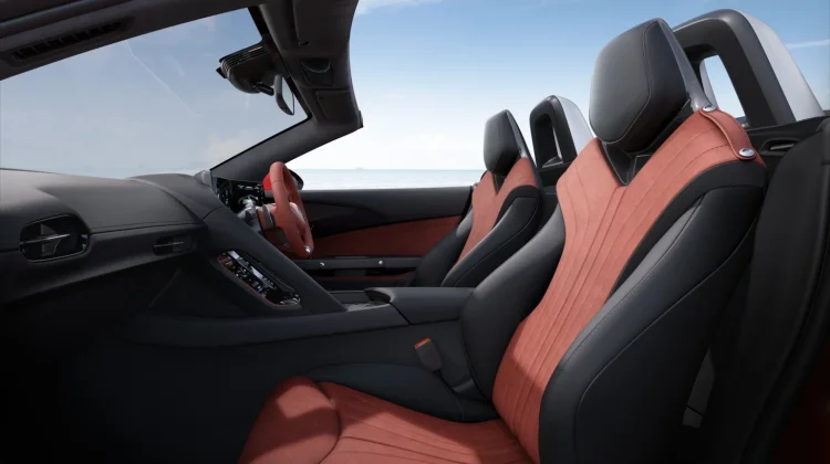 MG Cyberster EV, Roadster Listrik Sensasional Performa Supercar