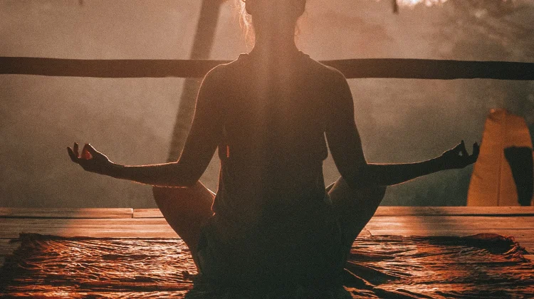 Metode Mulat Sarira Efektif Kikis Ego dan Kekurangan Diri Umat Hindu