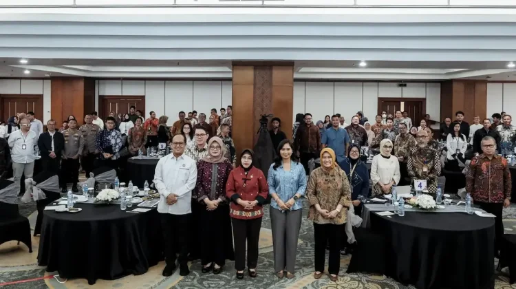 Wamenpar Dorong Perizinan Pariwisata dengan Transformasi KBLI 2025
