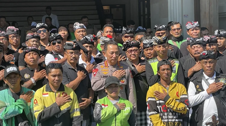 Kapolri Ajak Pecalang dan Ojol Ikut Jaga Kamtibmas Bali