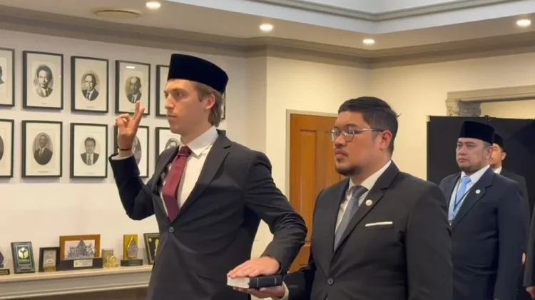 Luke Anthony Vickery Resmi WNI, Wujudkan Harapan untuk Piala Dunia 2030