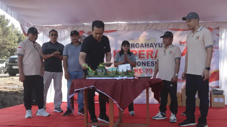 Bupati Kembang Dorong Insan Koperasi Rambah Platform Digital