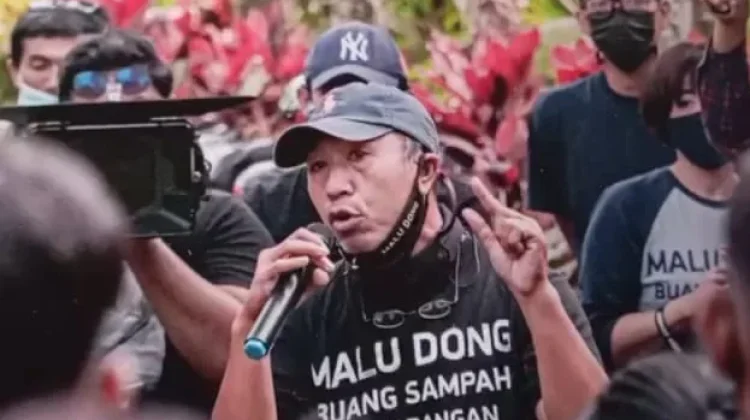 Aktivis Dorong Solusi Sebelum Tindak Tegas Pembakar Sampah