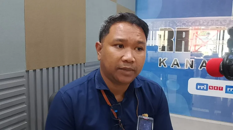 Satpol PP Bali Kedepankan Pembinaan terhadap Pembakar Sampah