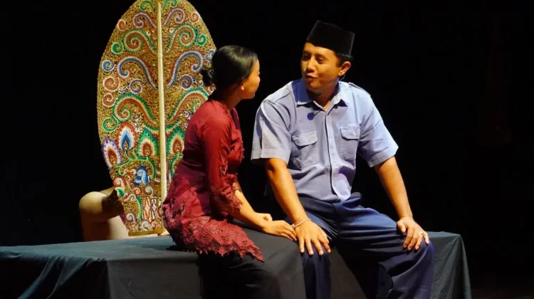Pementasan Teater "Di Bawah Pohon Sukun" Menggugah FSBJ 2026