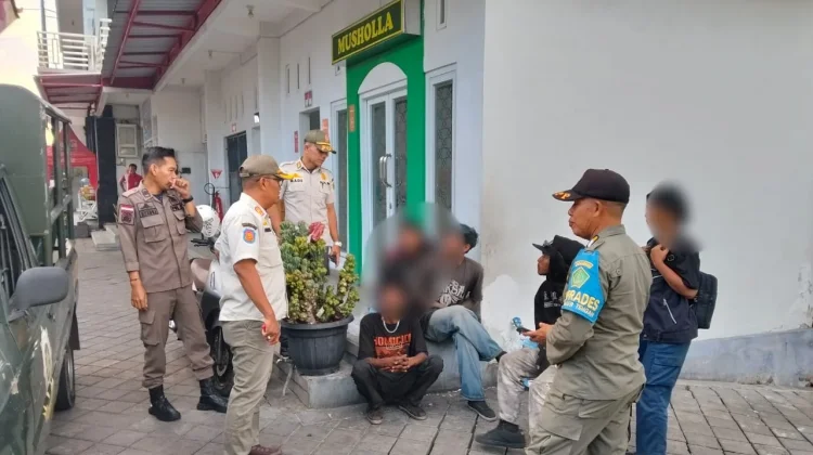 Resahkan Warga, Satpol PP Jembrana Amankan Lima Anak Jalanan