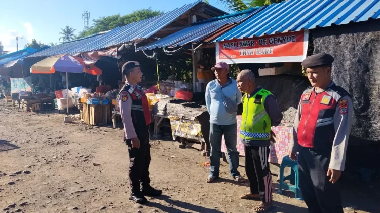 Jaga Keamanan Pasar Samplangan, Polsek Gianyar Gelar KRYD Preventif dan Humanis