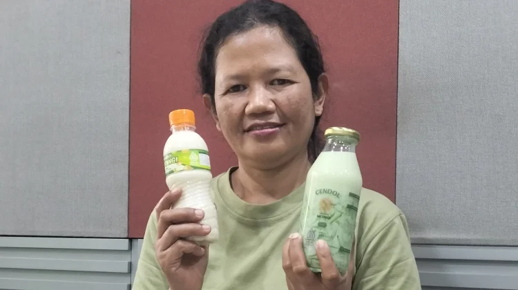 Oleh-Oleh untuk Ibu Jadi Awal UMKM Metangi