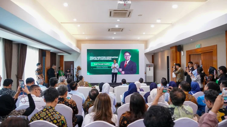 Kemenkes Percepat Adopsi Bedah Robotik di Indonesia