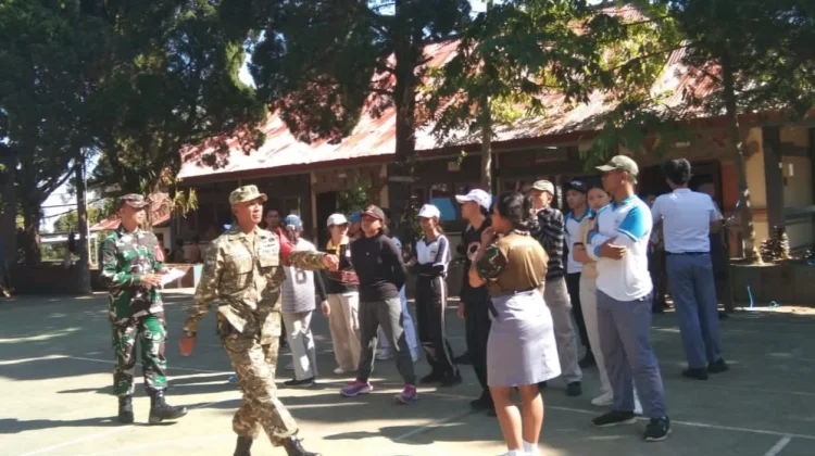 Bangun Jiwa Patriot, Koramil Pupuan Latih Ketangkasan Baris Berbaris Peserta LKBB