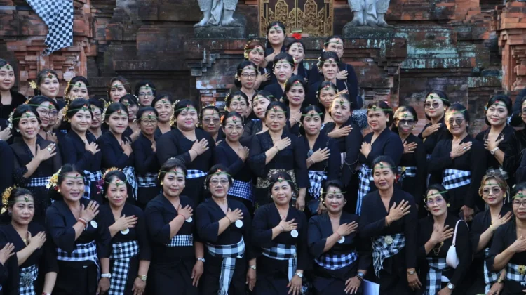Ny. Sagung Antari Jaya Negara Dorong Penguatan PAKIS dalam Pelestarian Adat