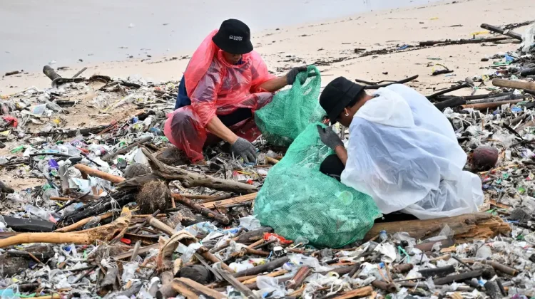 Peran Legislatif Penting Wujudkan Bali Bebas Sampah 2028