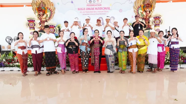 Ny. Putri Koster Tekankan Peran Orang Tua Membentuk Generasi Unggul