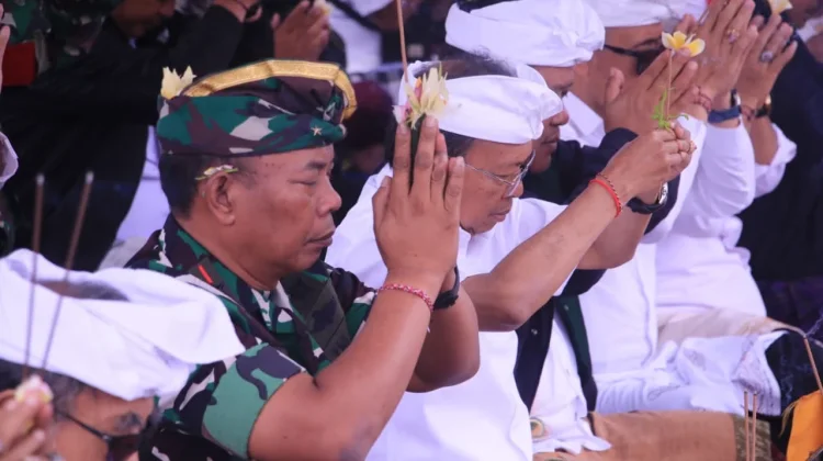 Gubernur Koster: Batur Sumber Peradaban Bali yang Wajib Dijaga Kesuciannya