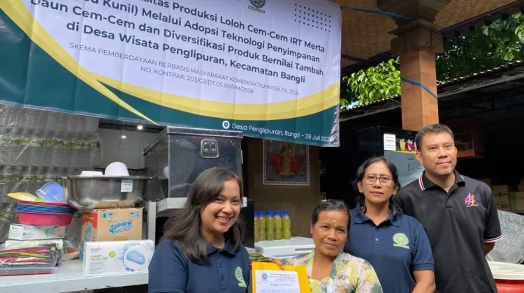 Kemendiktisaintek Perkuat UMKM Loloh Cem-cem Desa Penglipuran Melalui Teknologi