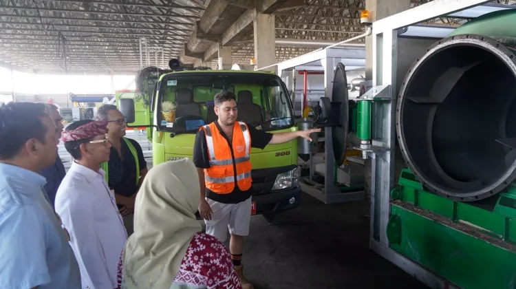 Kemenko Pangan Lirik Teknologi Pirolisis Klungkung