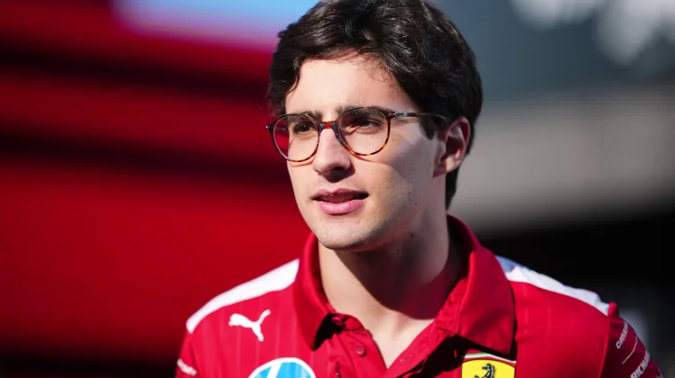 Camara Termotivasi Jejak Bearman menuju F1