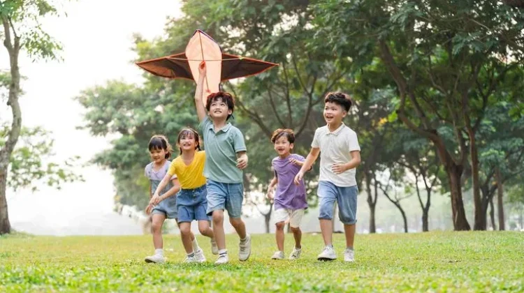 Anak Bahagia Berawal dari Lingkungan yang Peduli