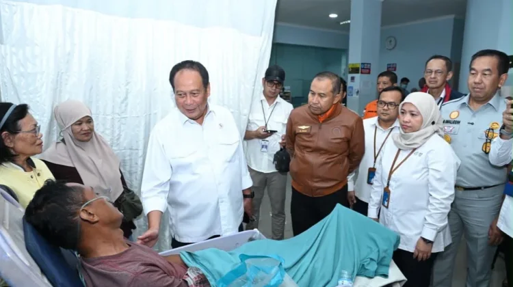 Dirut JR Dampingi Wamenhub Tinjau Penanganan Korban KM Mutiara Sentosa II