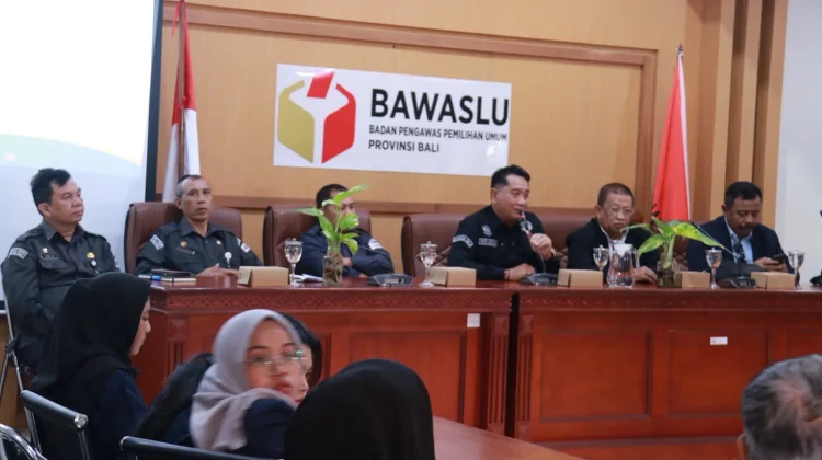 Bawaslu Bali Ajak Fakultas Hukum Untag Semarang Bedah Hukum Pemilu