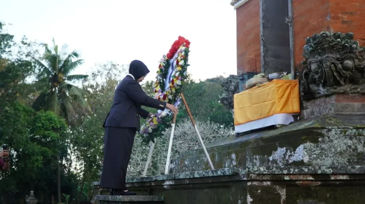 Tabur Bunga di TMP Margarana, Kanwil Kemenkum Bali Kenang Jasa Pahlawan