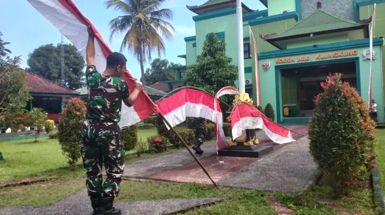Merah Putih Hiasi Kodim Klungkung Sambut HUT ke-81 RI