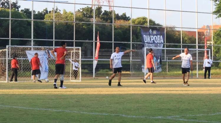 Disdikpora Juara Kompetisi Mini Soccer Kerthi Bali IV