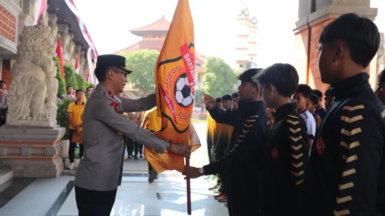 Wakapolda Bali Lepas Bhayangkara Bali FC Menuju Piala Soeratin