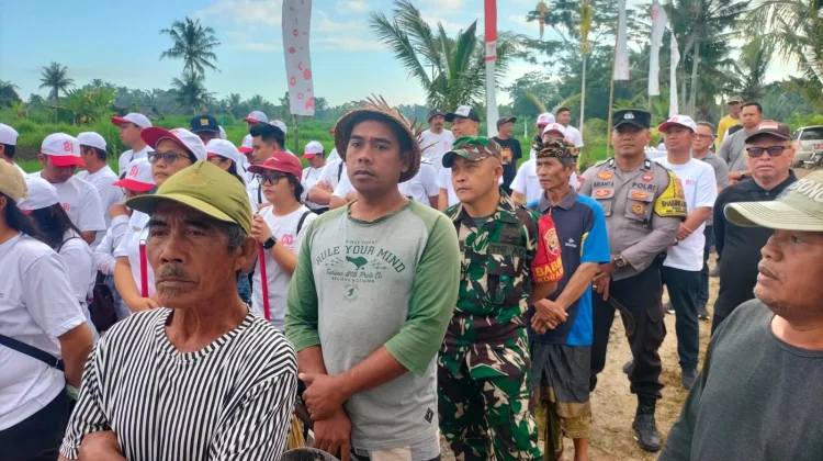 Bhabinkamtibmas Desa Bakas Hadiri Gerakan Irigasi Bersih
