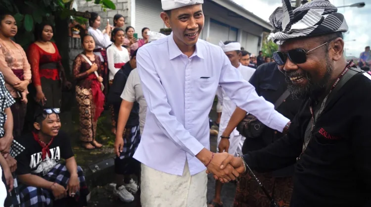 Warga Besang Kawan Tohjiwa Gelar Tradisi Sakral Mecaru