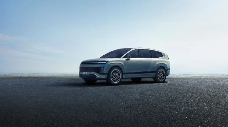 Hyundai IONIQ 9, SUV Listrik Flagship dengan Jarak Tempuh hingga 734 Km