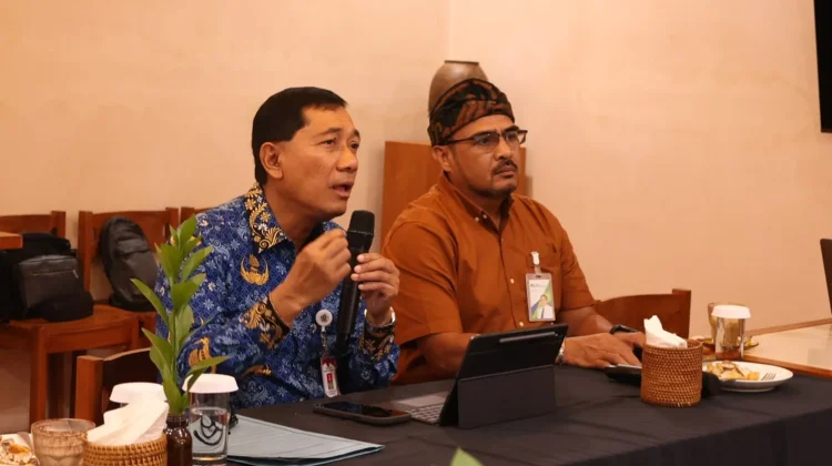 Sekda Denpasar Angkat Inovasi Sembagi Arutala pada Webinar Nasional KORPRI