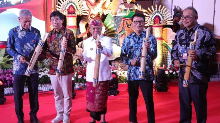 Gubernur Koster Dorong Kolaborasi Teknologi dan Pendidikan Perkuat SDM Bali