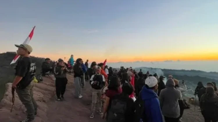 Semarak HUT ke-81 RI, Ribuan Pengunjung Merayakan Kemerdekaan di TWA Gunung Batur