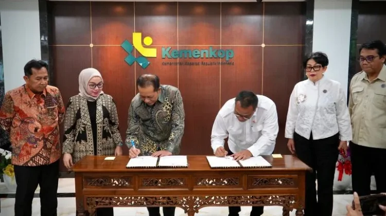 Kemenkop Gandeng KLH Dorong Koperasi Masuk Pasar Karbon Ekonomi Sirkular