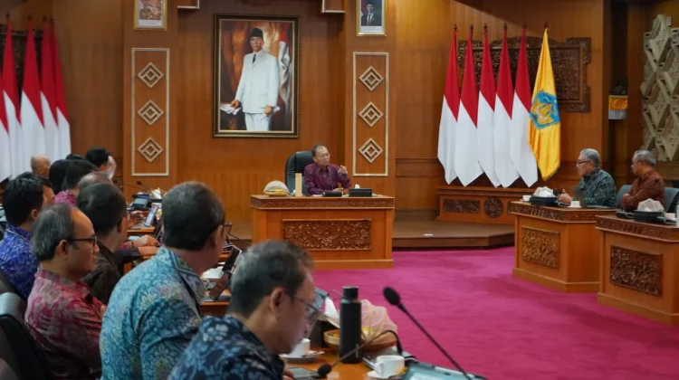 Gubernur Koster Genjot OPD Kerja Maksimal Tingkatkan PAD