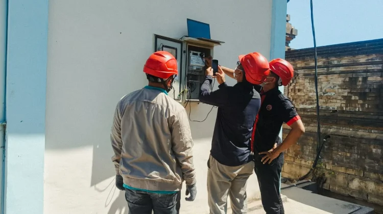 PLN Dukung Elektrifikasi Operasional Pelindo Multi Terminal di Benoa