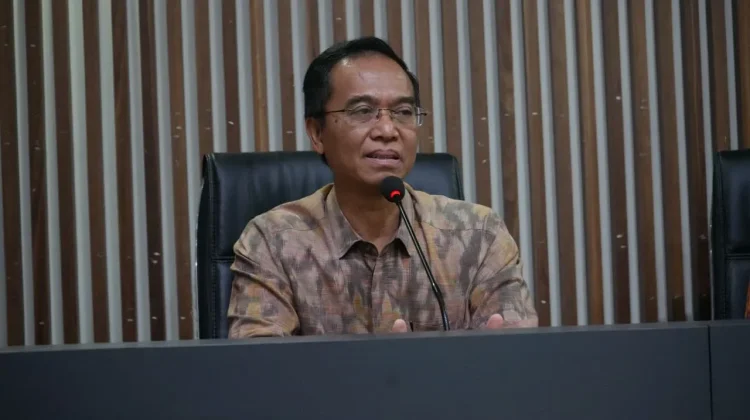 Lapangan Kerja dan Pendidikan Strategi Tekan Kemiskinan Bali