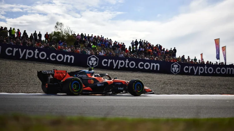 Norris Kunci Posisi Kedua, Leclerc Puas di Urutan Ketiga