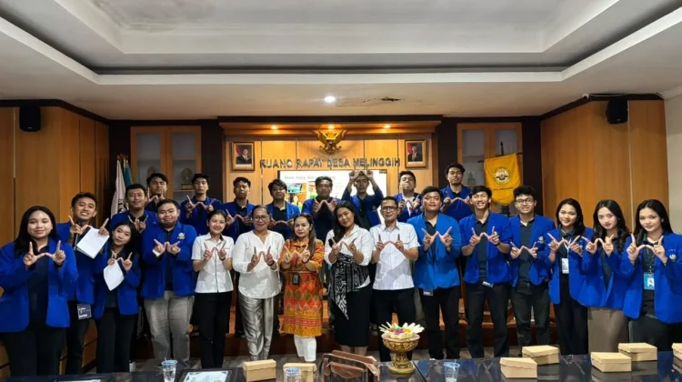 KKN Universitas Warmadewa Dorong Desa Melinggih Manfaatkan Digital Marketing