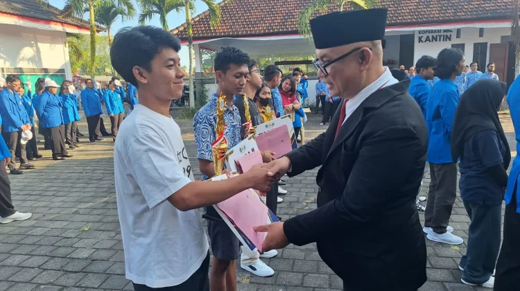 Jaga Eksistensi, UNTAB Tingkatkan Mutu dan Strategi Jemput Bola Mahasiswa
