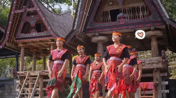 Lagu Butet: Kisah Perjuangan, Cinta, dan Kerinduan Ayah